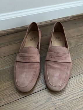 Vince Camuto Blush Loafers Size 8